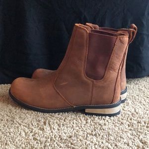 Women’s “Alma Chelsea” boot by Kodiak Boots